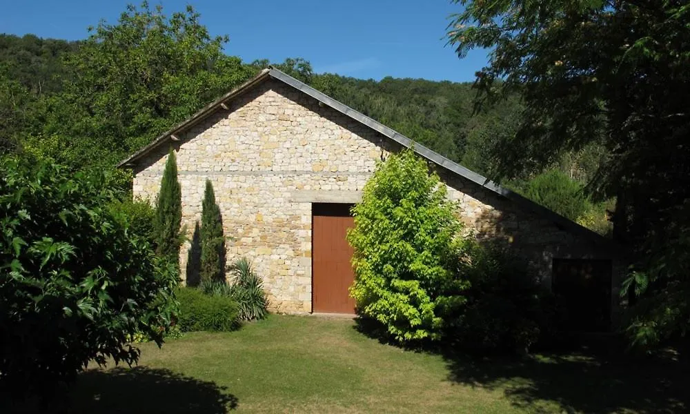 Grande Maison Avec Jardin, Tennis Et Piscine Prives Dans Le Calme Dun Vieux Village Lotois Strenquels 0*,